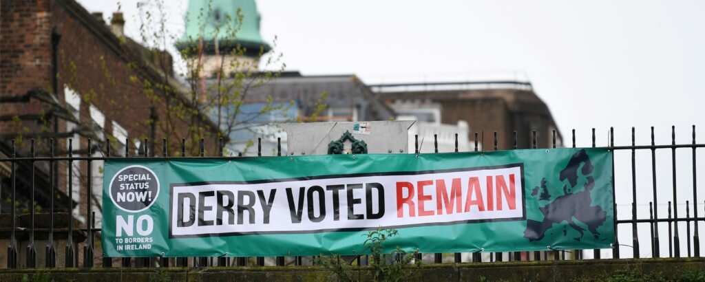 Derry anti-Brexit banner